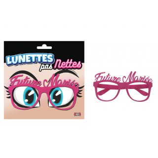 Lunettes enterrement vie de jeune fille