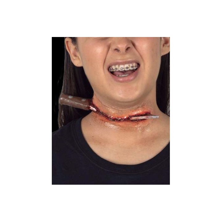 Cicatrice latex couteau dans le cou