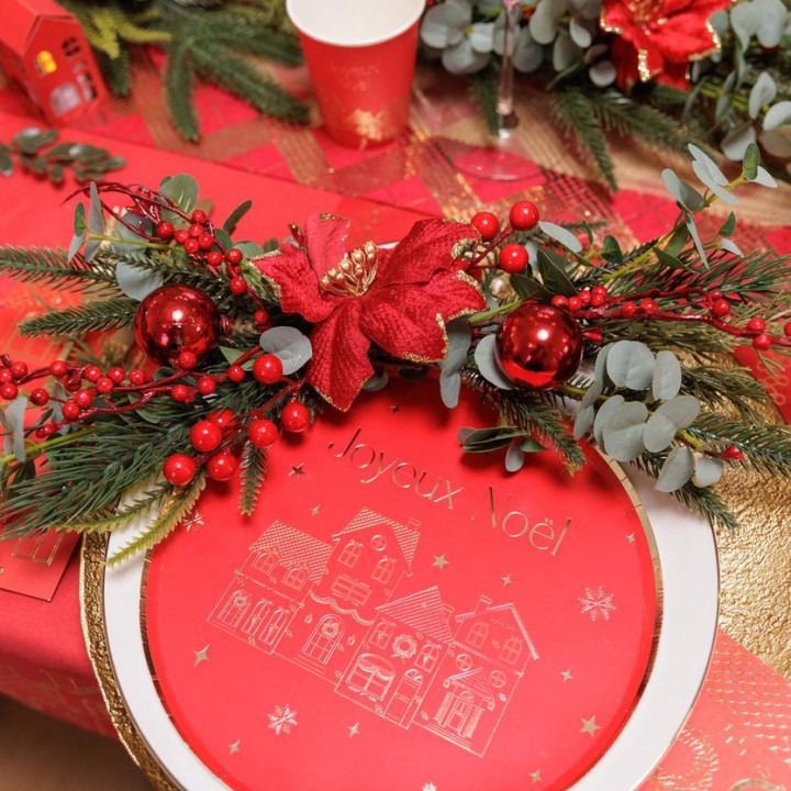 Assiettes rouges "Joyeux Noël" luxury Christmas - décoration de table Noël