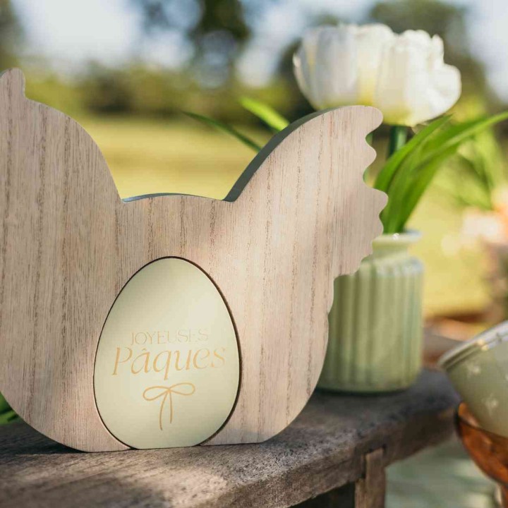 Poules avec Œuf Joyeuses Pâques - Décoration