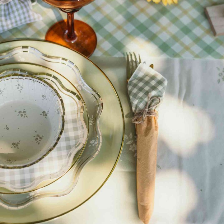 Serviettes Pliage Carotte x16 - Décoration table Pâques