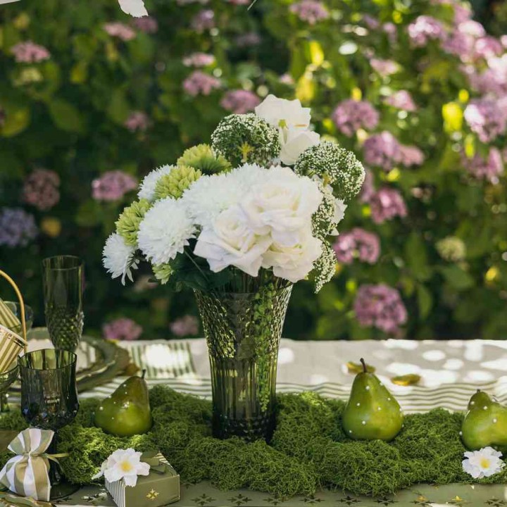 Bouquet 6 Dahlias Blancs et Feuillage 32 cm – Décoration Florale