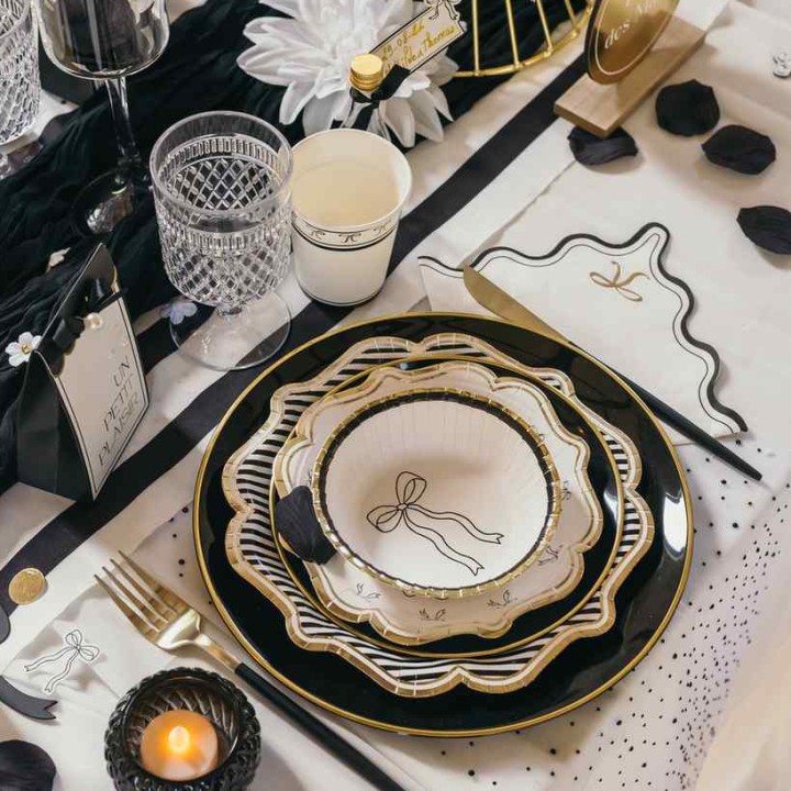 Assiettes GM Black and White x8 - Decoration table