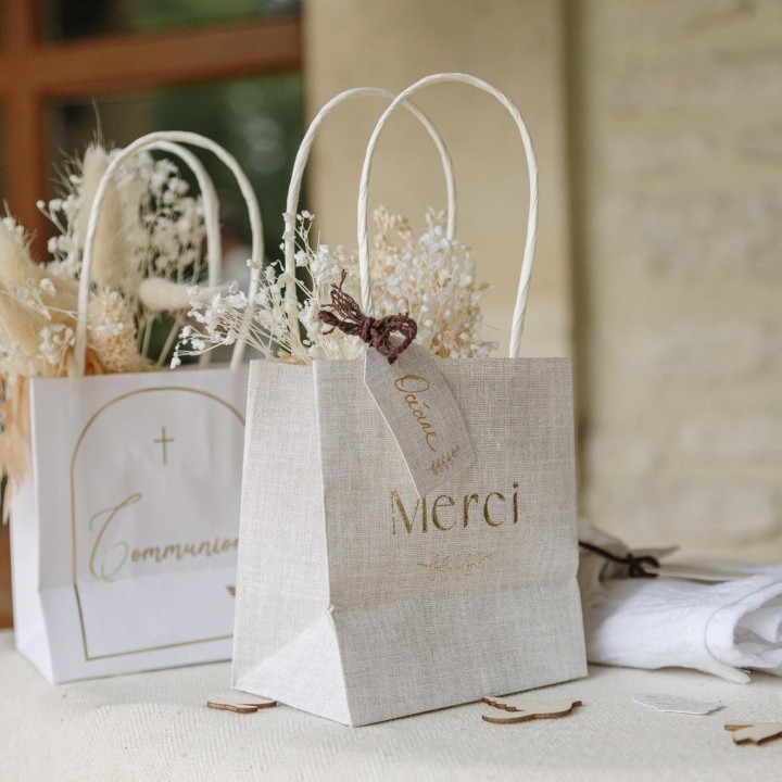 Étiquettes communion effet lin x10 avec ficelle - Accessoires cadeaux