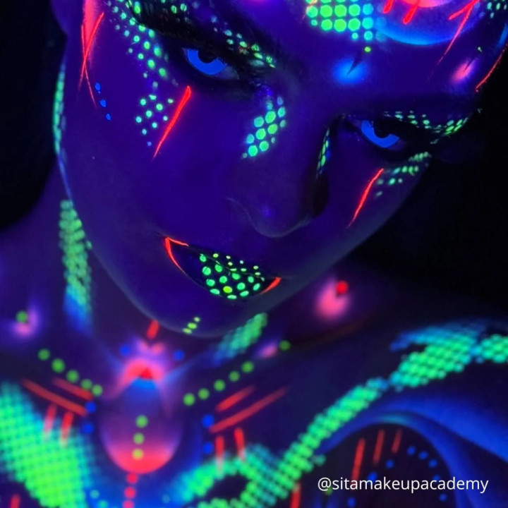 Lentilles de contact UV glow - Accessoire déguisement Halloween