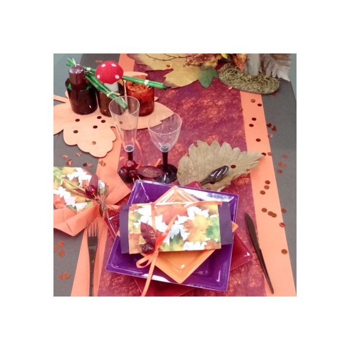 Chemin de table Romance prune